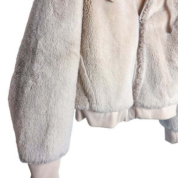 ATHLETA Ritual Faux Fur Bomber Hoodie Jacket Abalone Grey Sz. XS - Picture 6 of 9